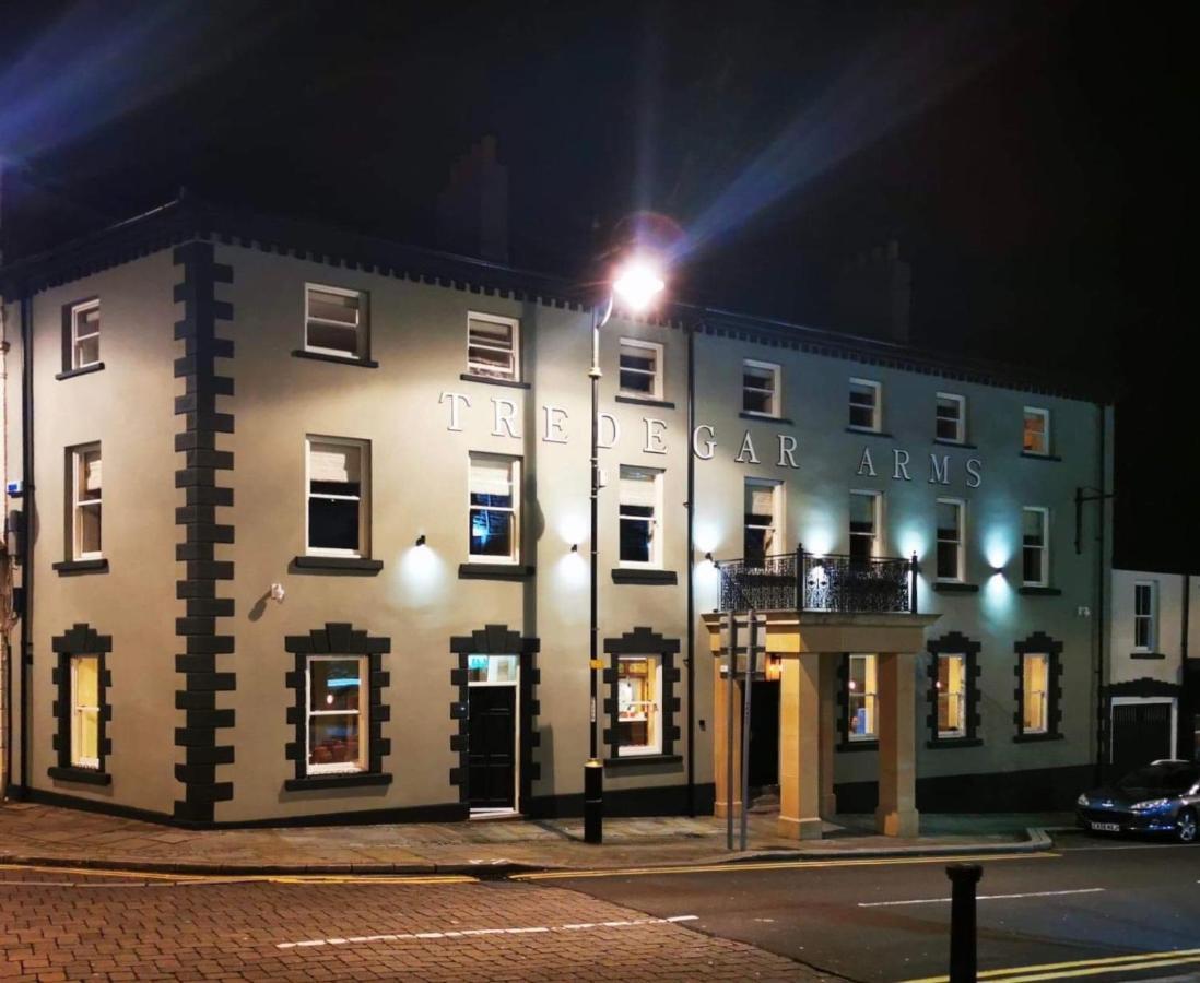 Tredegar Arms Hotel Екстериор снимка